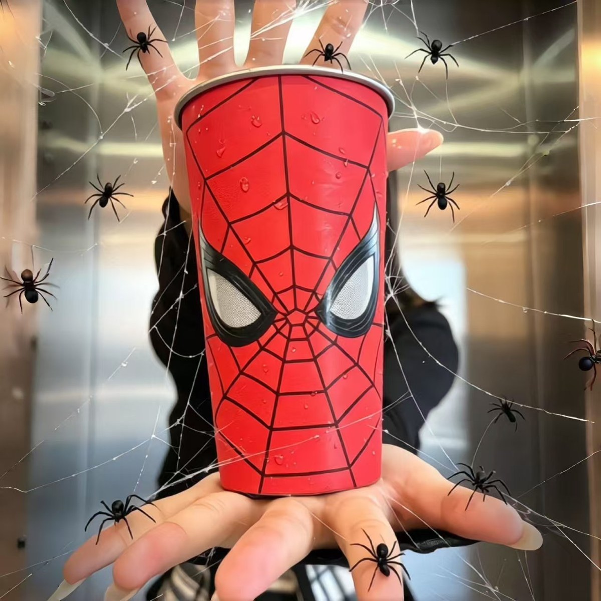 Web Hero Color-Changing Tumbler — image 8