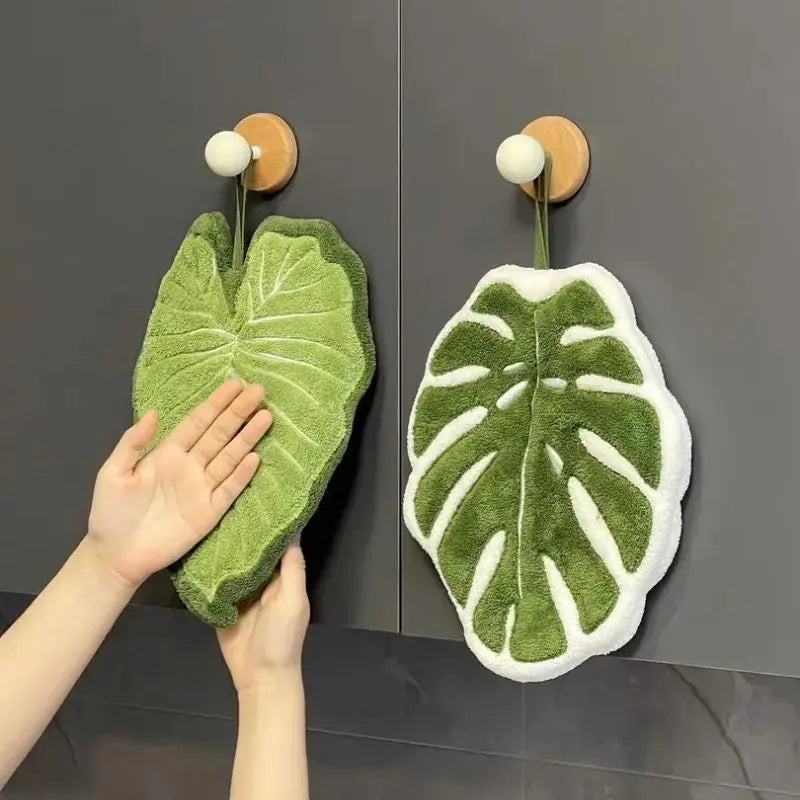 Monstera Deliciosa Hanging Hand Towels: Absorbent & Lint-Free Coral Fleece for Kitchen — image 1
