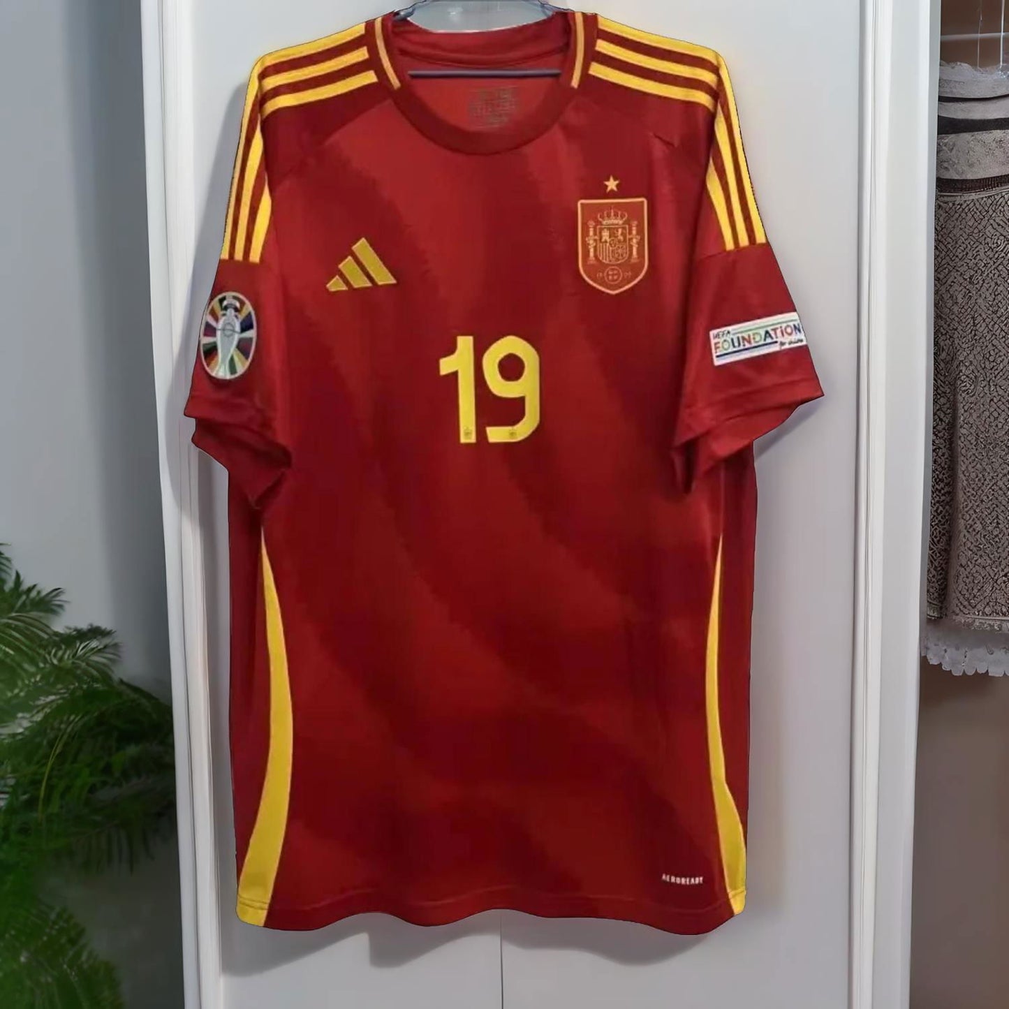 Lamine Yamal #19 Spain Jersey 2024 Home Jersey