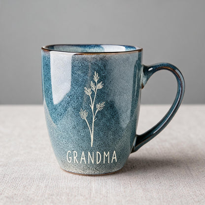 Engraved Grandma Mug, Blue Speckled Ceramic Cup with Botanical Design, Gift for Grandmother — image 4
